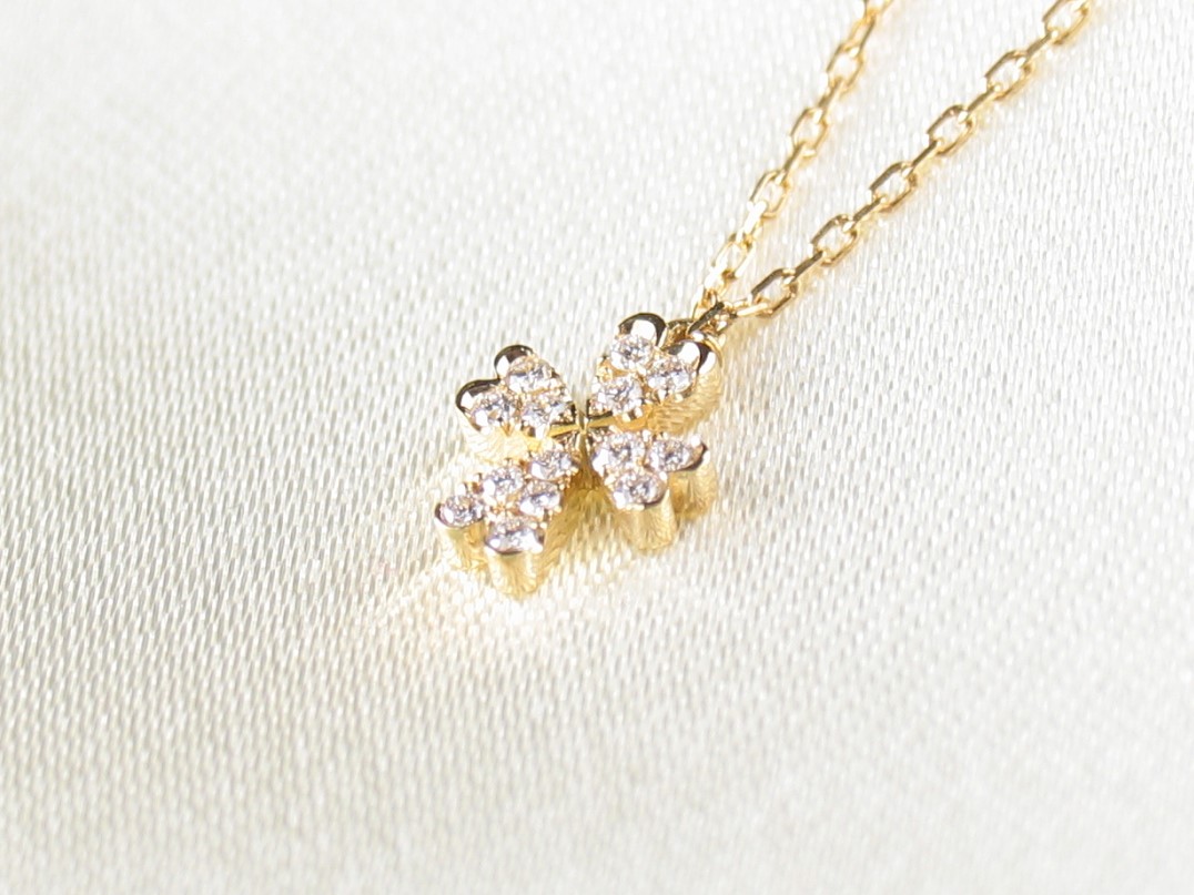 clover cross necklace k18g/diamond(クローバークロス ネックレス k18ゴールド/ダイア)