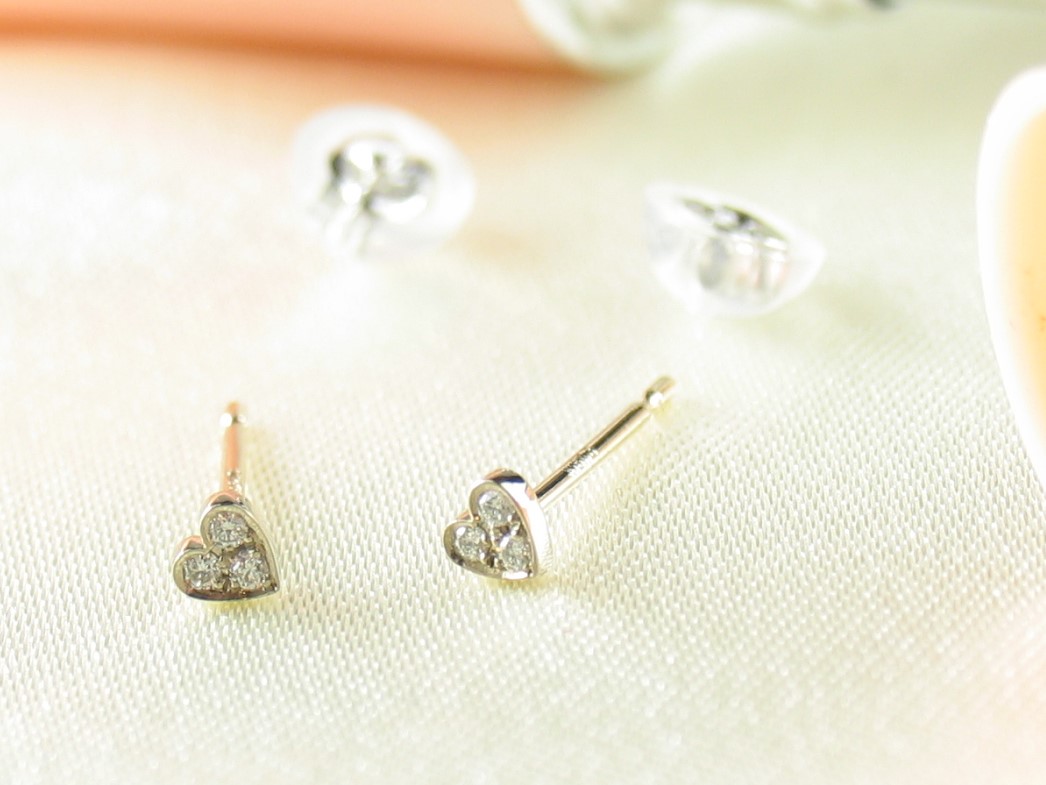 heart D pierce k18wg/diamond(ハート D ピアス k18ホワイトゴールド/ダイア)