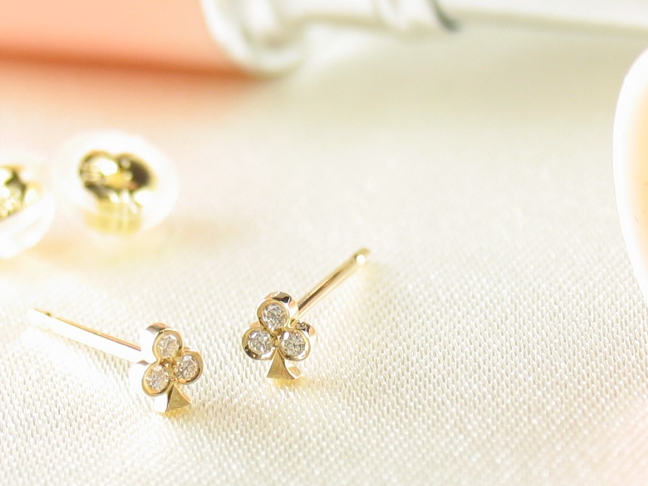 club D pierce k18g/diamond(クラブ D ピアス k18ゴールド/ダイア)